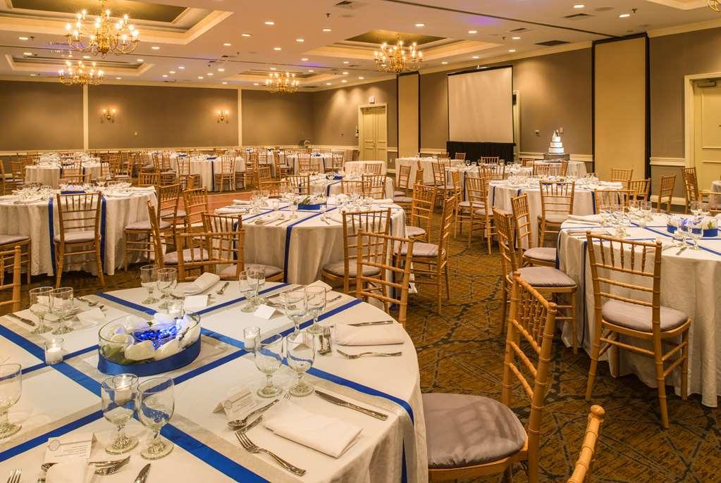 Hotel Doubletree By Hilton Raleigh Durham Airport At Research Triangle Park Servizi foto